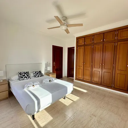 Ferienhaus Triplex El Galeon